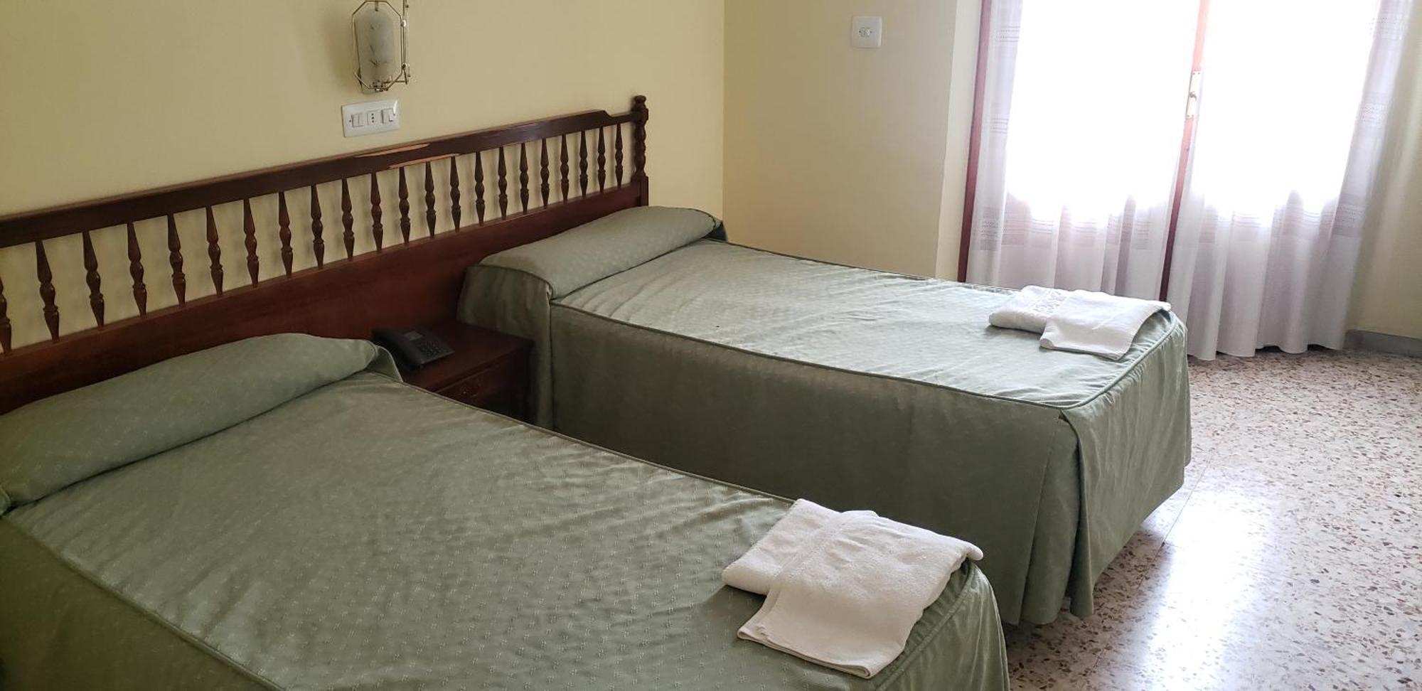 Hotel Balfagon Calanda Dış mekan fotoğraf